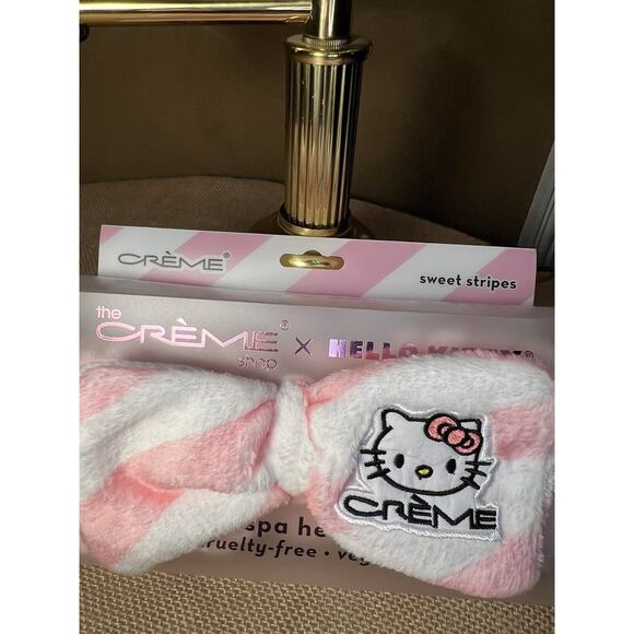 HELLO KITTY Baby Pink Striped Plush Spa Headband - Picture 2 of 6